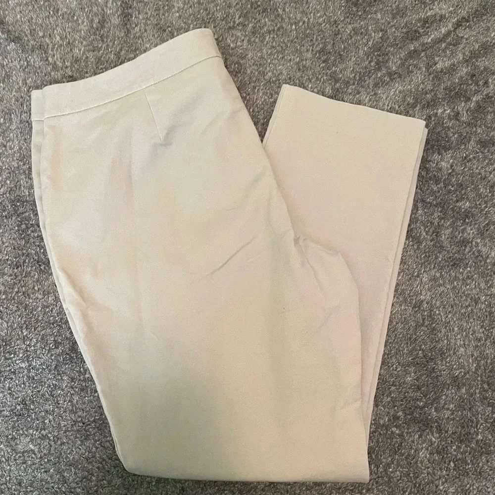 New Vince Camuto pants